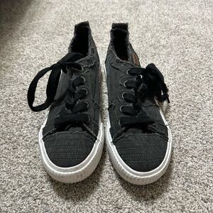 Dark Grey Blowfish  Sneakers with White Soles